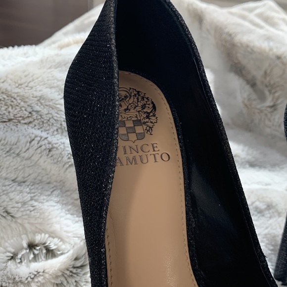 Reduced $ NEW Vince Black Toe Pumps - Picture 6 of 9